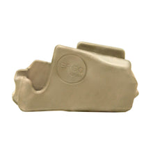 Load image into Gallery viewer, Neverquitgrip Ar15-m16-m4 Magwell Coyote