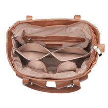 Load image into Gallery viewer, Cargo Pocket Cowhide Tote Camel
