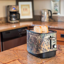 Load image into Gallery viewer, Realtree 2 Slice Toaster